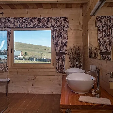 Drevenica 4seasons-zdiar * Ždiar